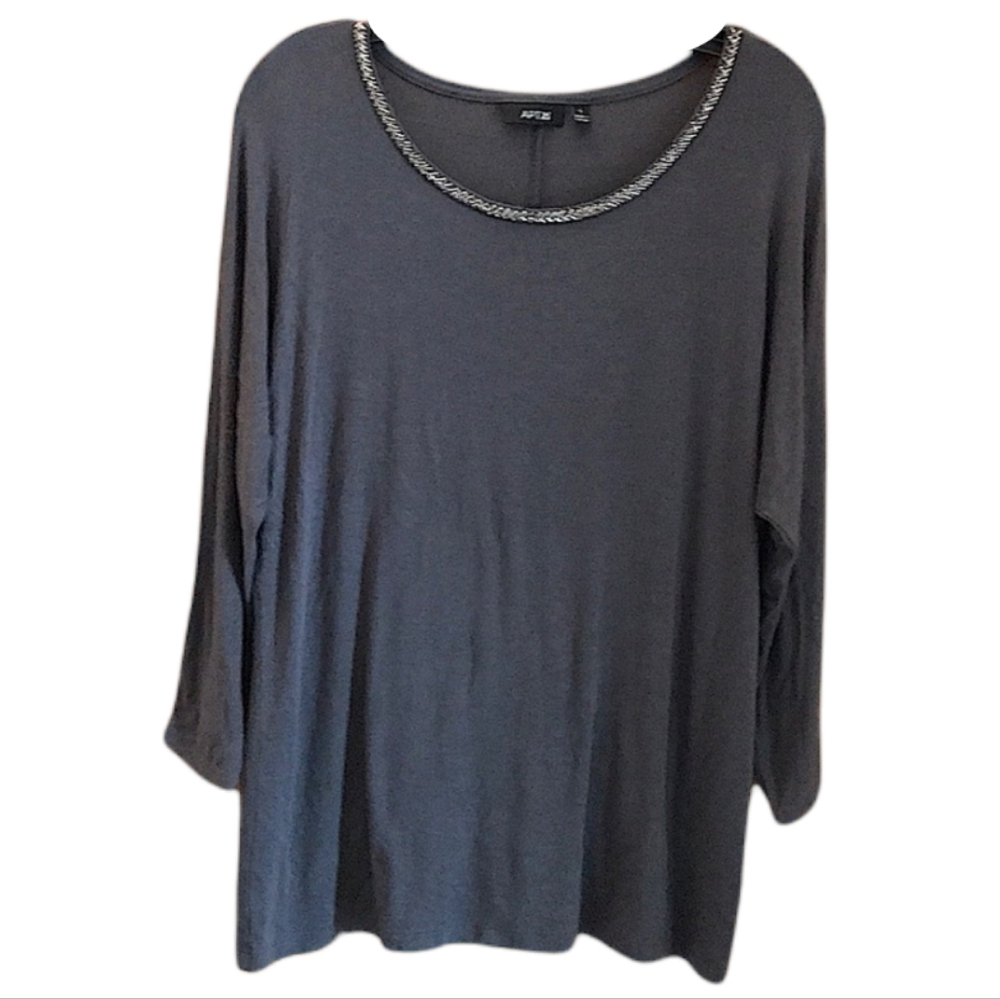 Apt.9 | Long Sleeve | Scooped Neckline | Blue | Size L.